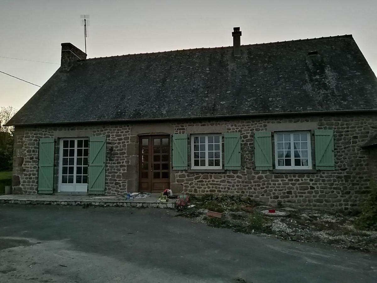 Gite De La Vairie Larchamp Экстерьер фото